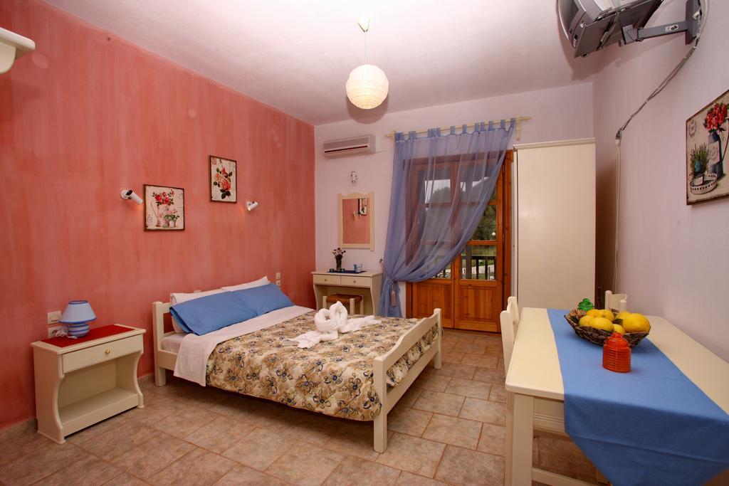 Sklavos Studios Neo Klima Room photo